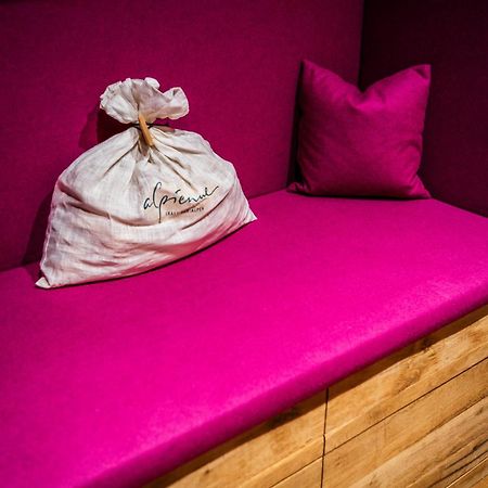 Wuidererhuettn, Charlet In Alleinlage Mit Freistehendem Saunahaus Großkirchheim Buitenkant foto